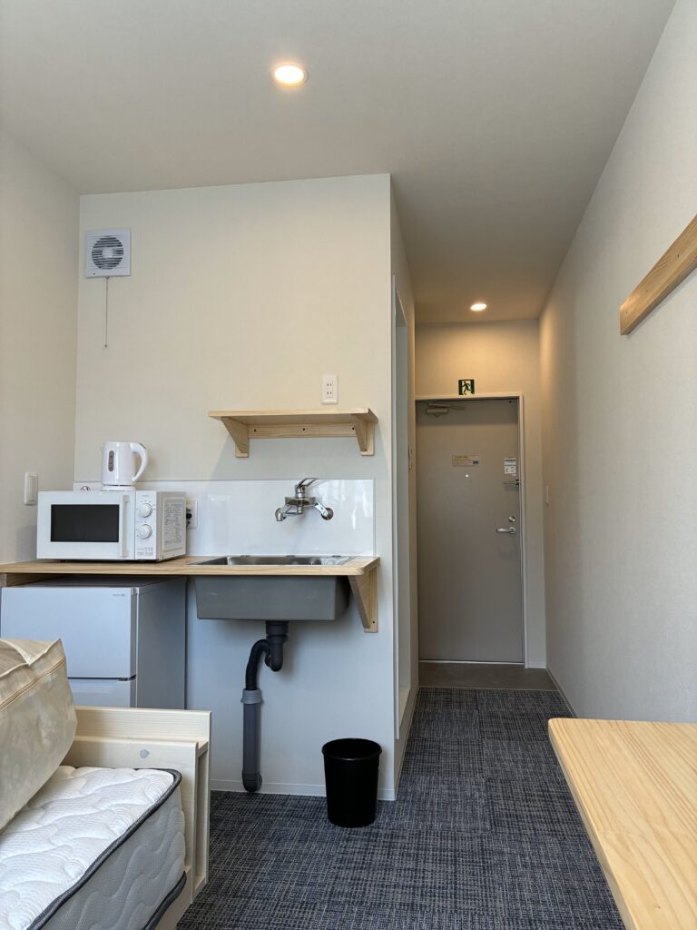 簡易キッチンは種子島の高湿度に対応したオーダーメイドとなります。